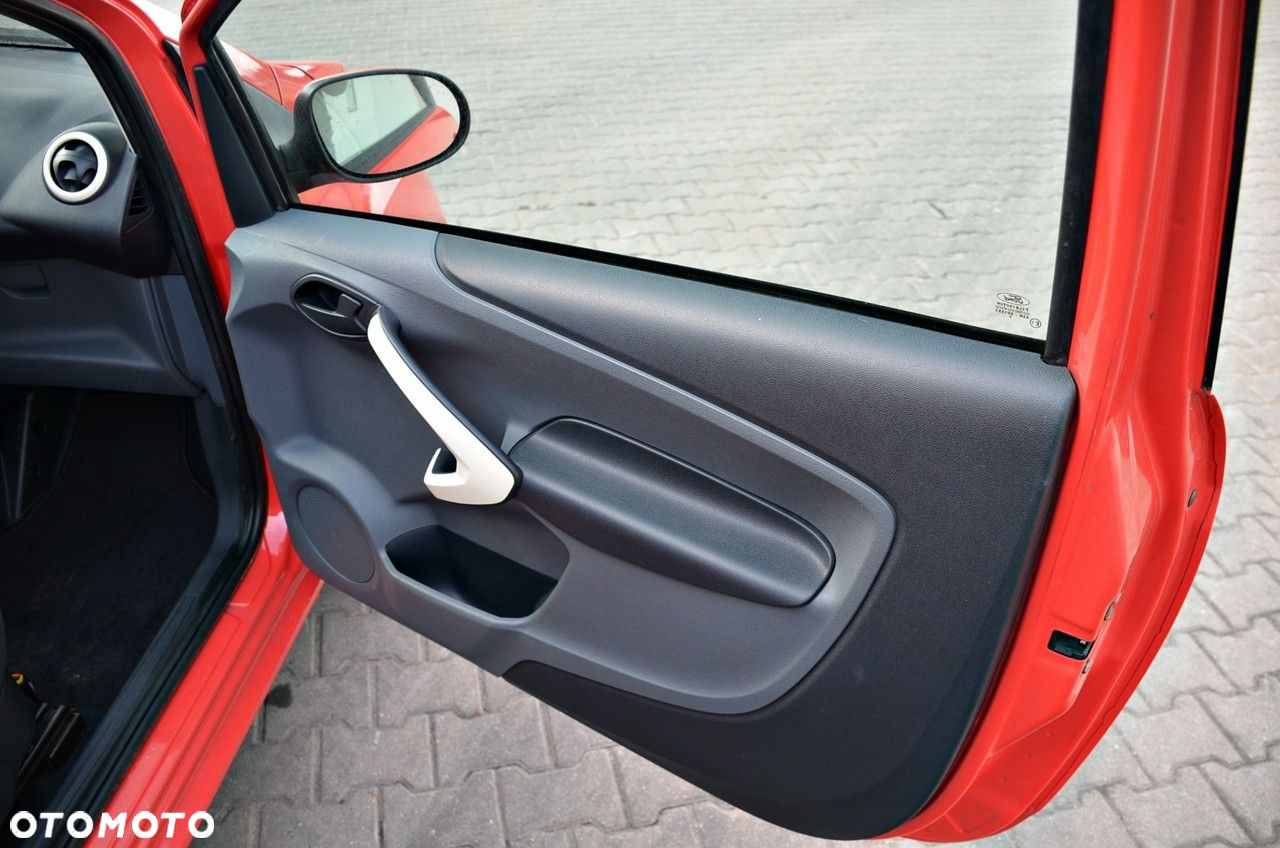 Ford KA - 19