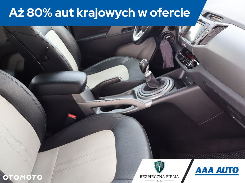 Kia Sportage - 10