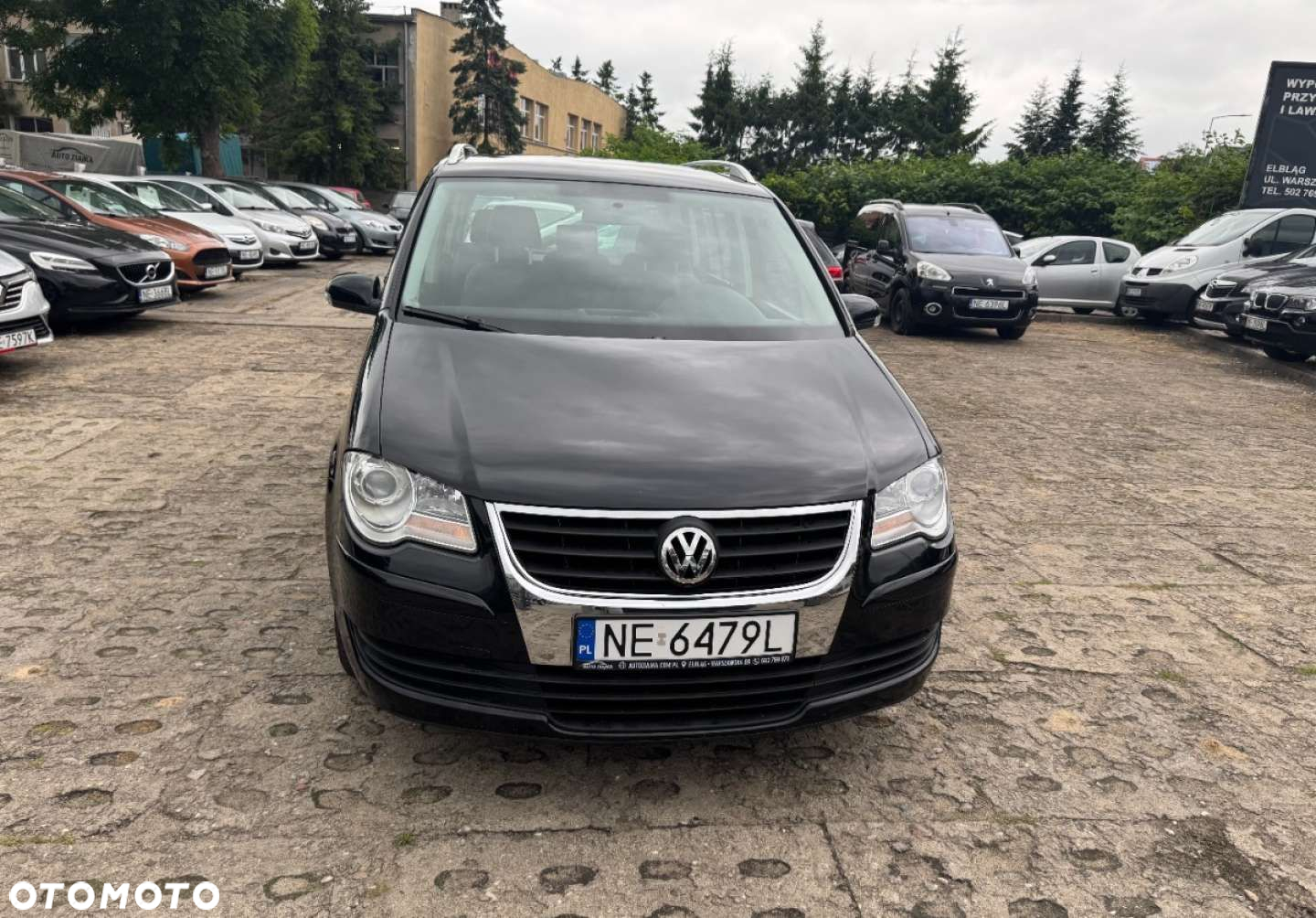 Volkswagen Touran - 3