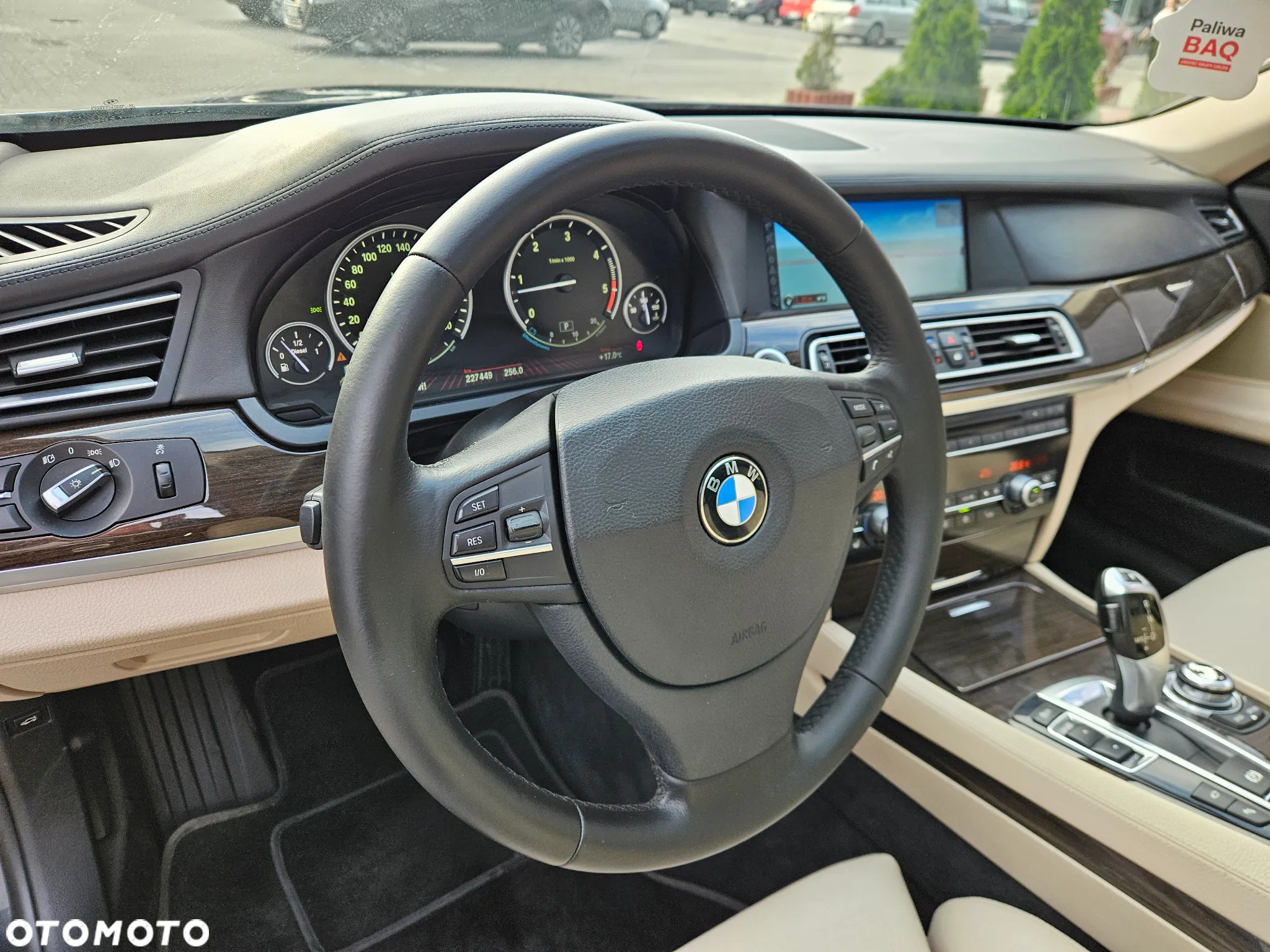 BMW Seria 7 730d - 28