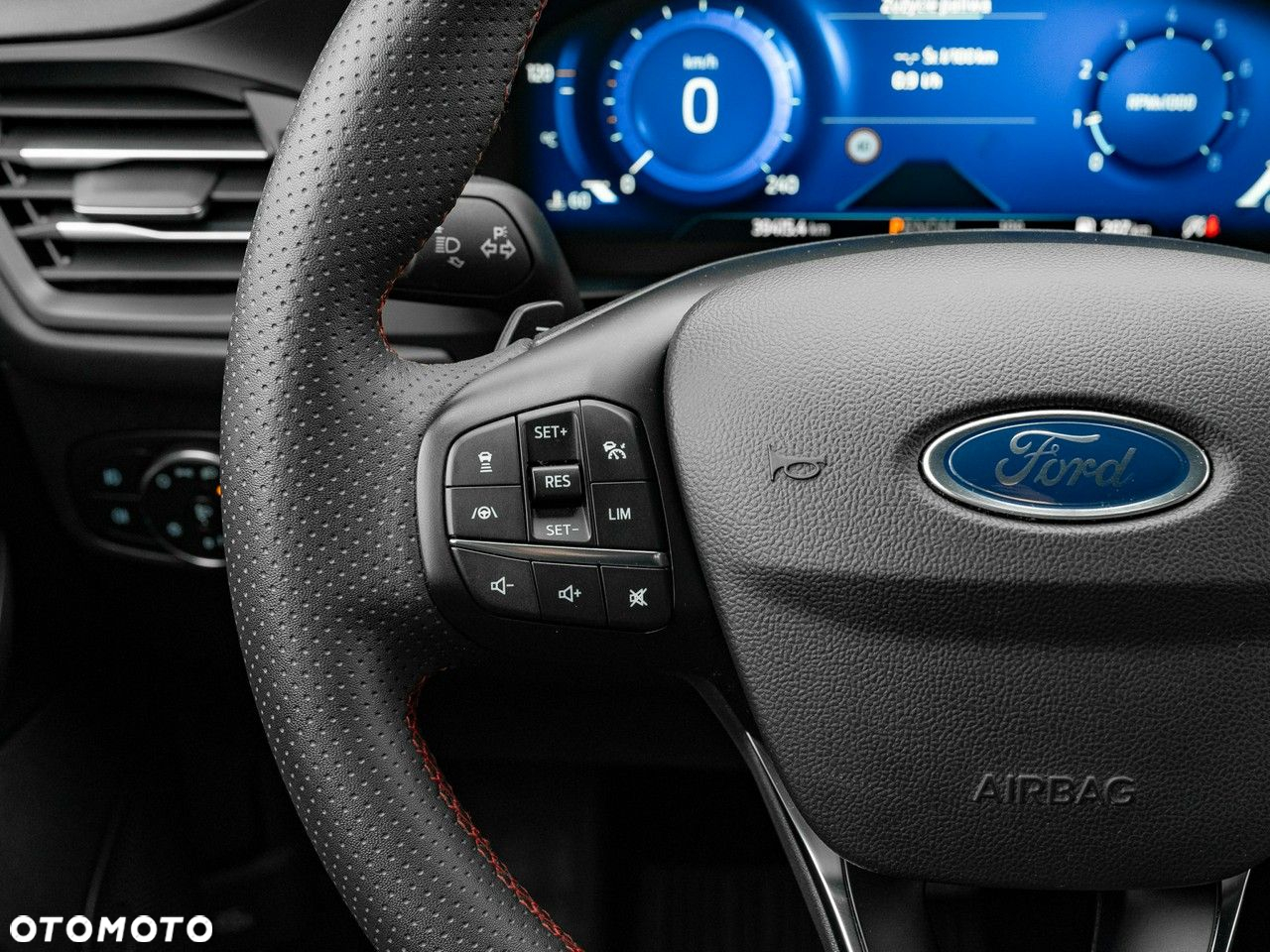 Ford Focus - 17