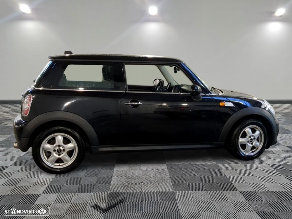 MINI 3 Portas - 7
