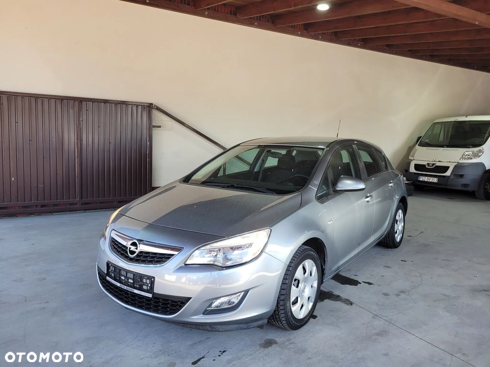 Opel Astra 1.4 Active - 1