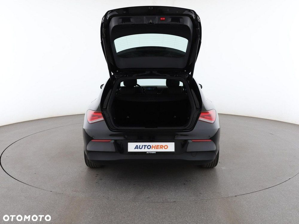 Mercedes-Benz CLA 200 d 8G-DCT - 20