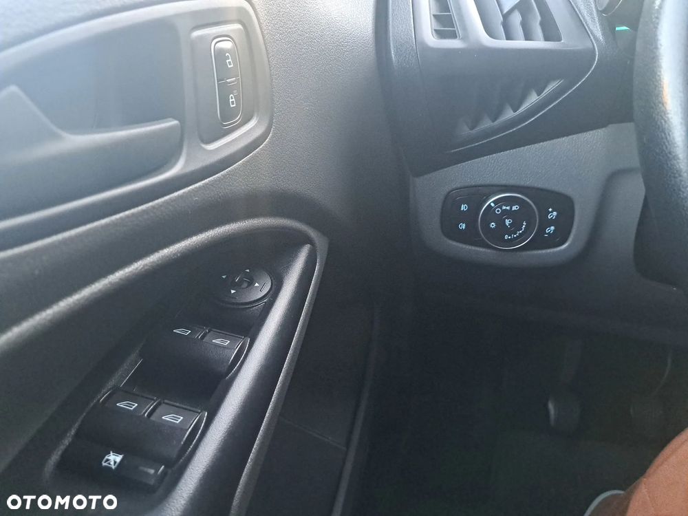 Ford Transit Connect - 24