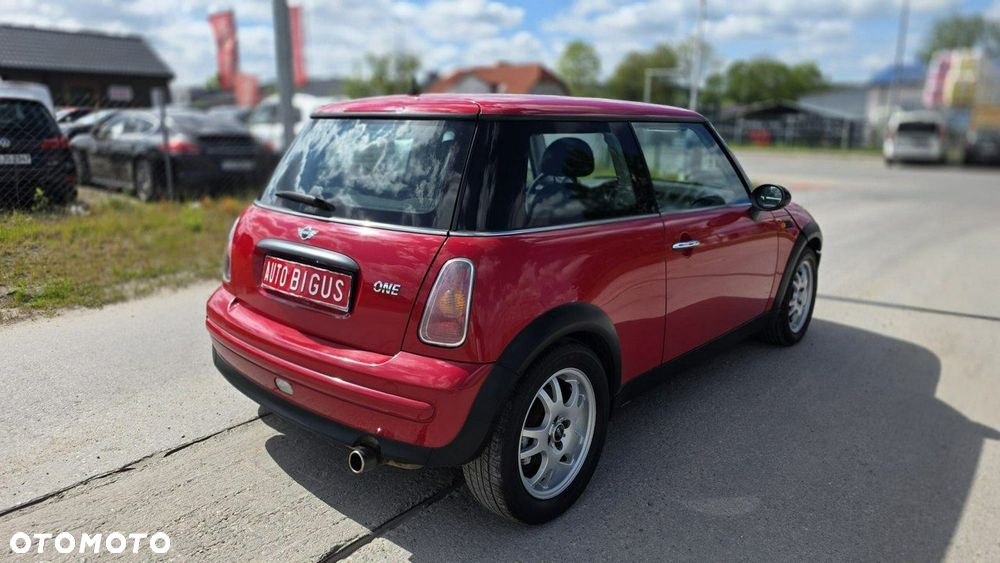 MINI ONE - 8