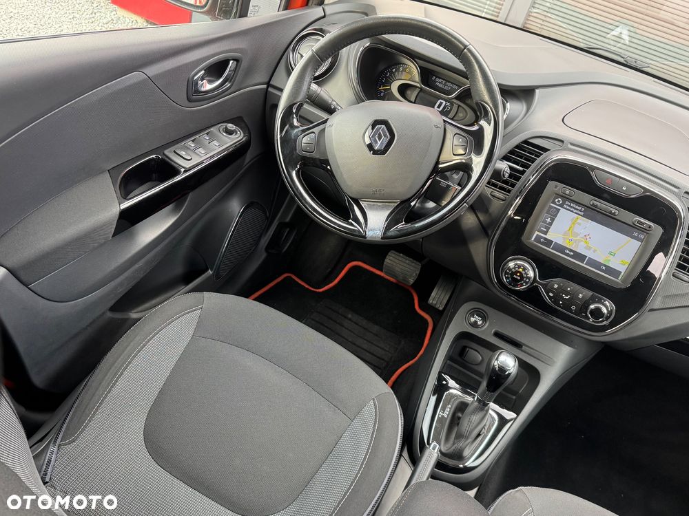 Renault Captur - 28