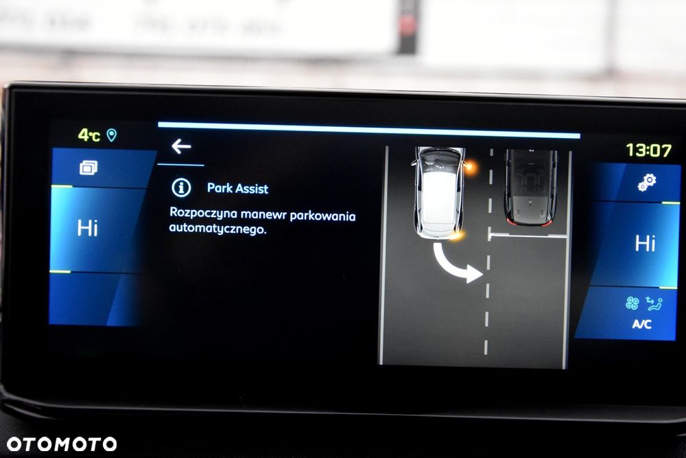 Peugeot 3008 1.6 PureTech HYbrid4 GT Line S&S EAT8 - 32