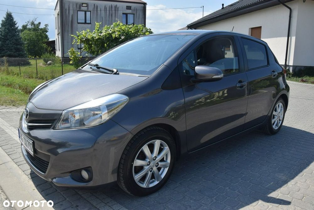 Toyota Yaris 1.33 Prestige - 4