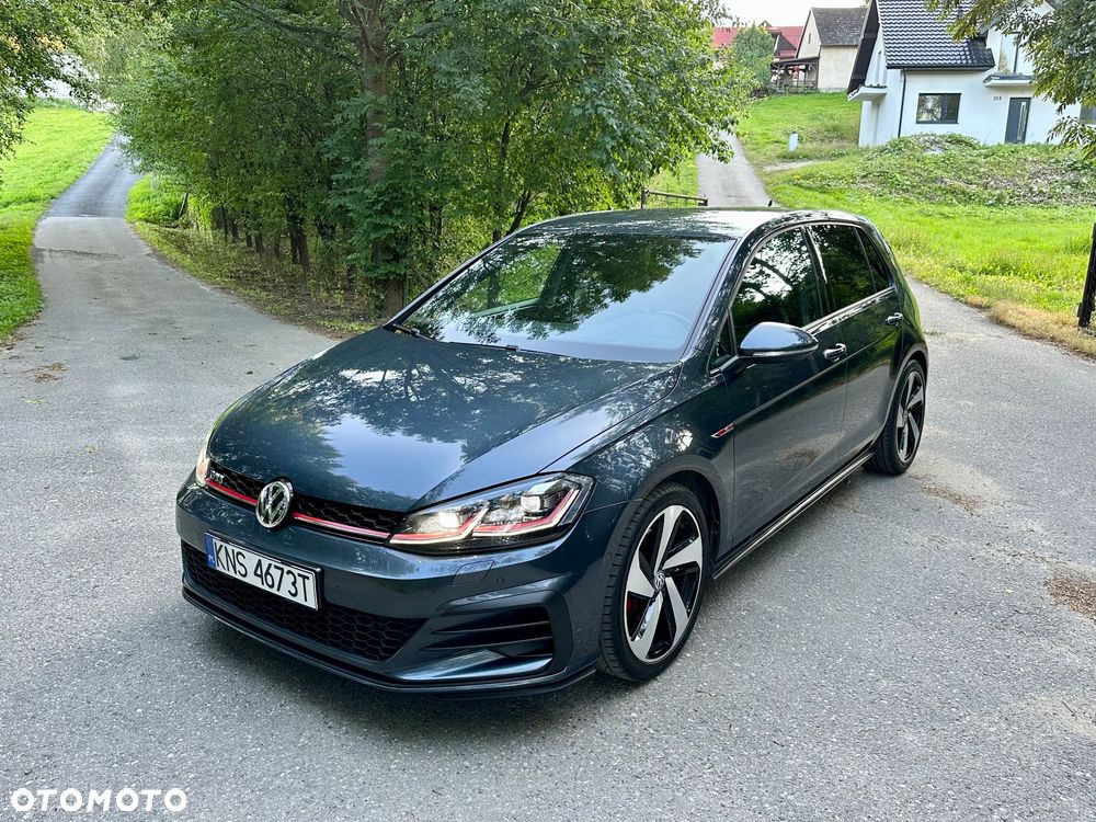 Volkswagen Golf GTI (BlueMotion Technology) DSG - 16