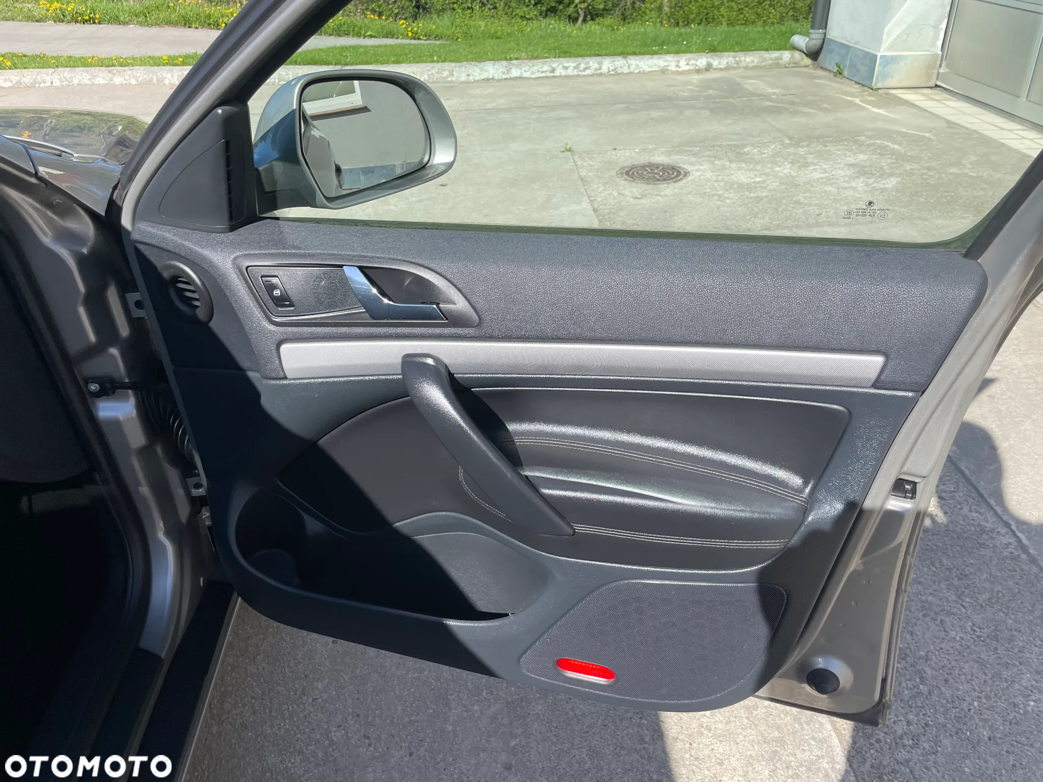 Skoda Octavia 1.8 TSI DSG Elegance - 21