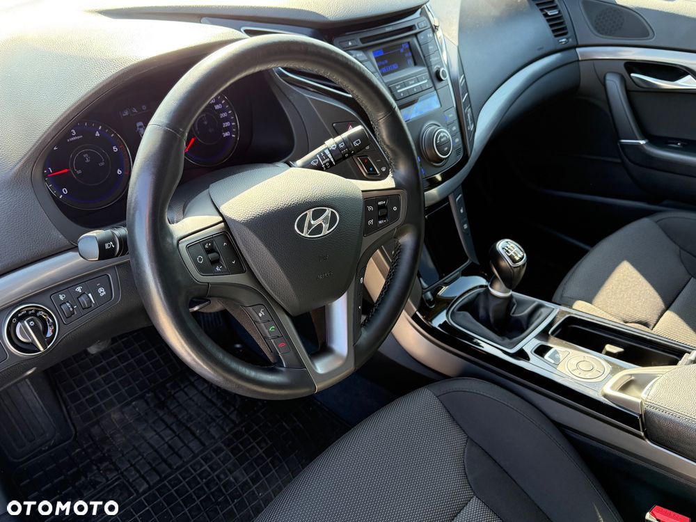 Hyundai i40 - 18