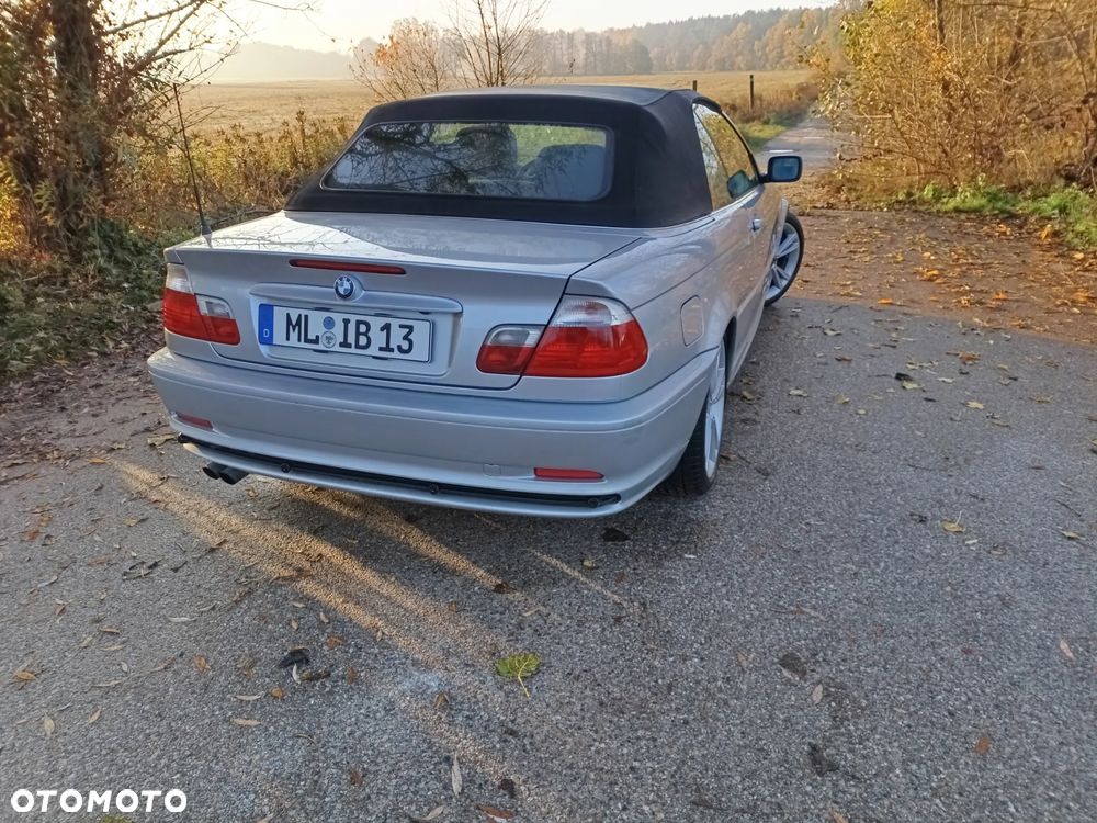 BMW E46 2001 photo 2
