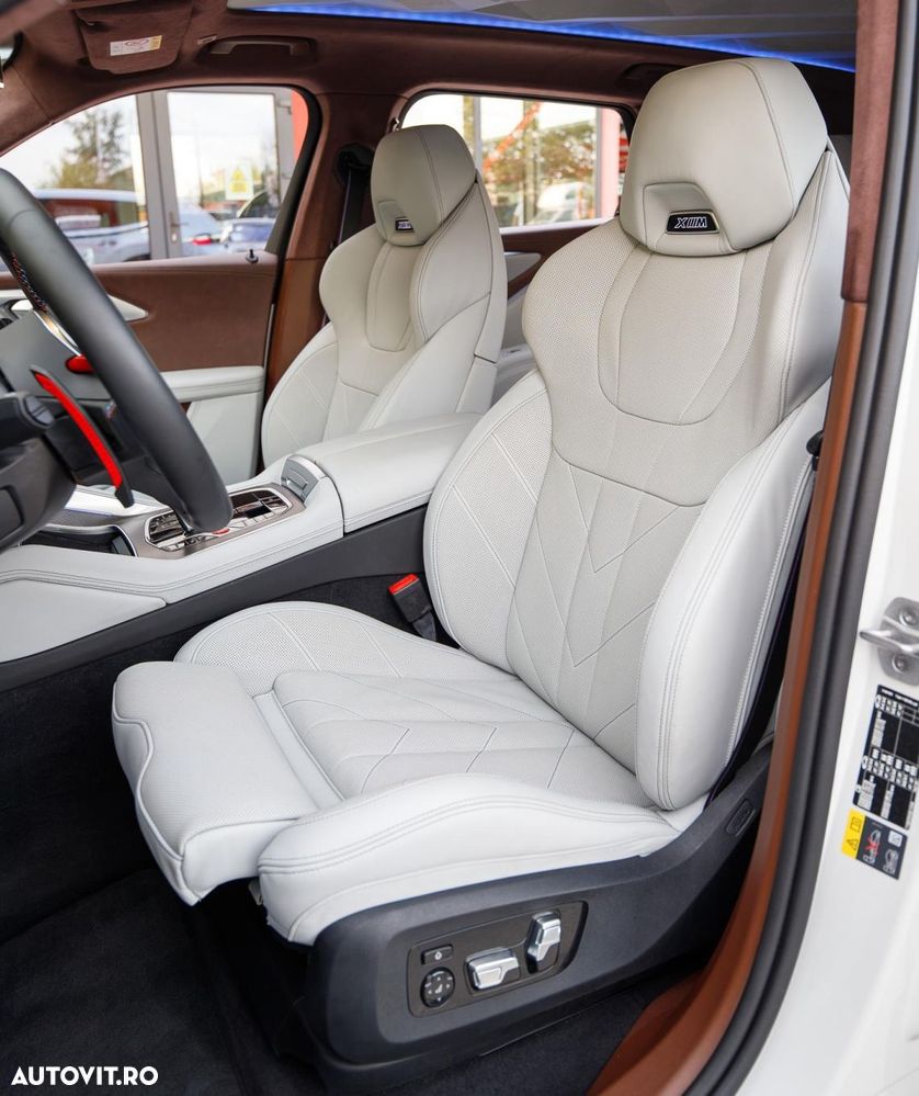 BMW XM 50e - 15