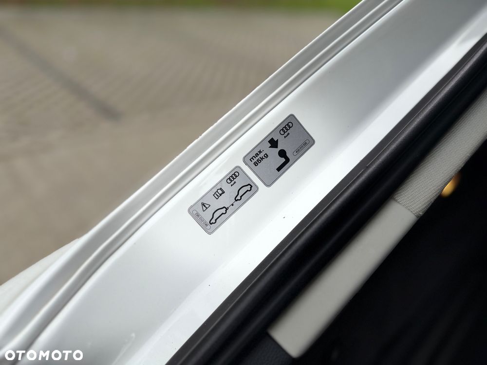 Audi A6 Avant 2.0 TDI Ultra DPF S tronic - 14