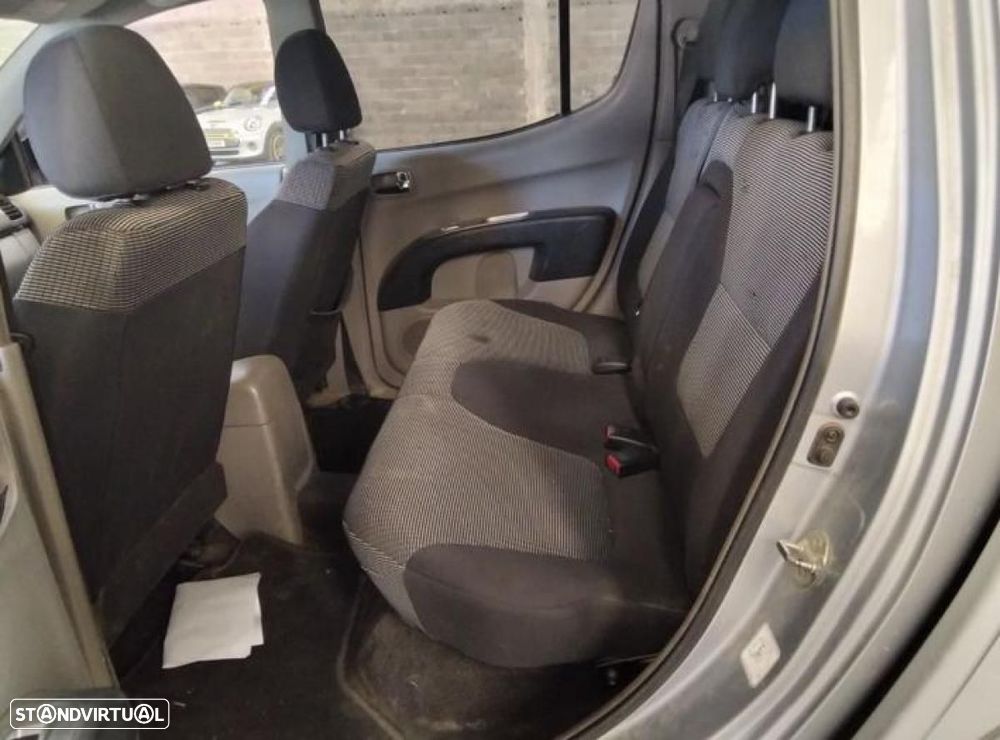 Mitsubishi L200 - 3