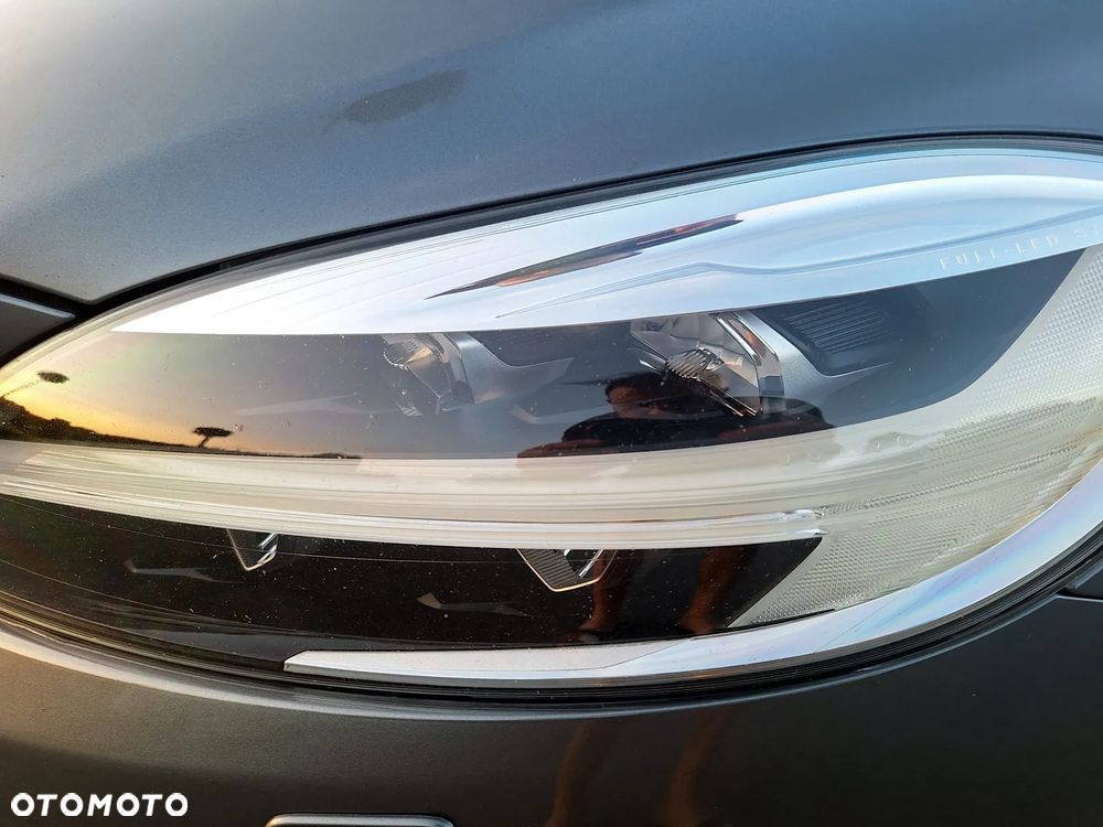Volvo V40 D2 Kinetic - 32
