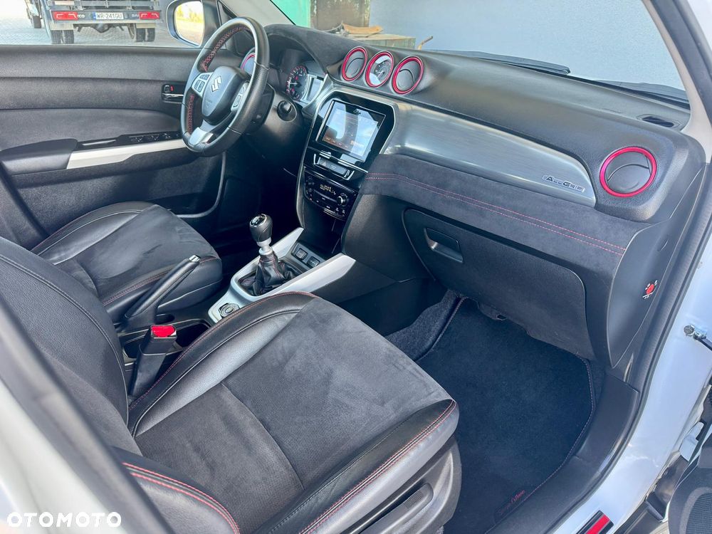 Suzuki Vitara 1.4 Boosterjet Allgrip Comfort+ - 30