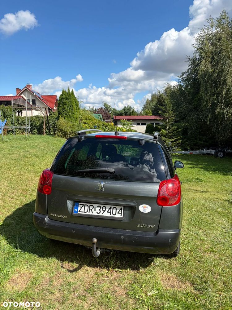 Peugeot 207 1.6 HDi - 4