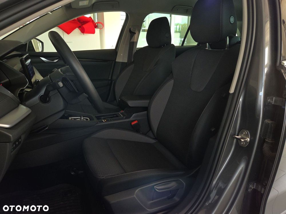 Skoda Octavia 1.5 TSI mHEV Selection DSG - 11