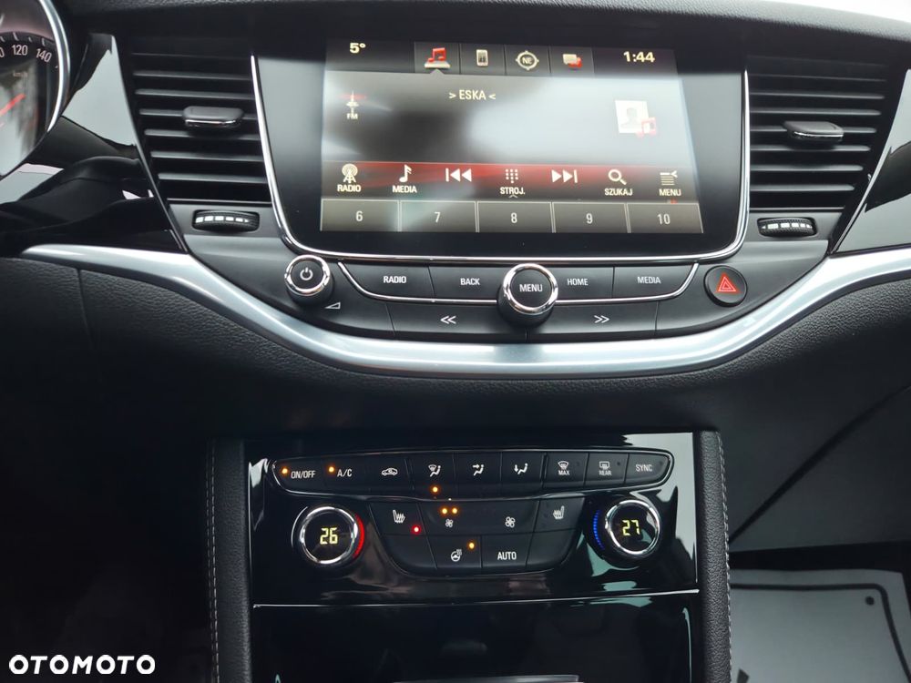 Opel Astra 1.4 Turbo 120 Jahre - 17