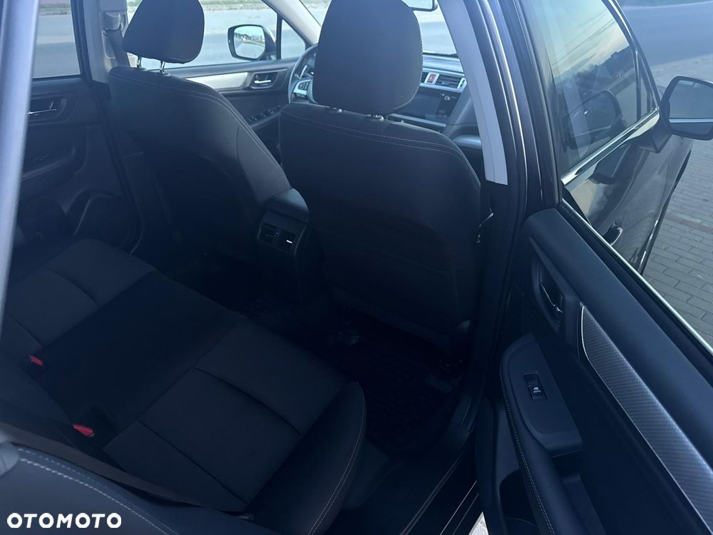 Subaru Outback 2.0D Active Lineartronic - 11