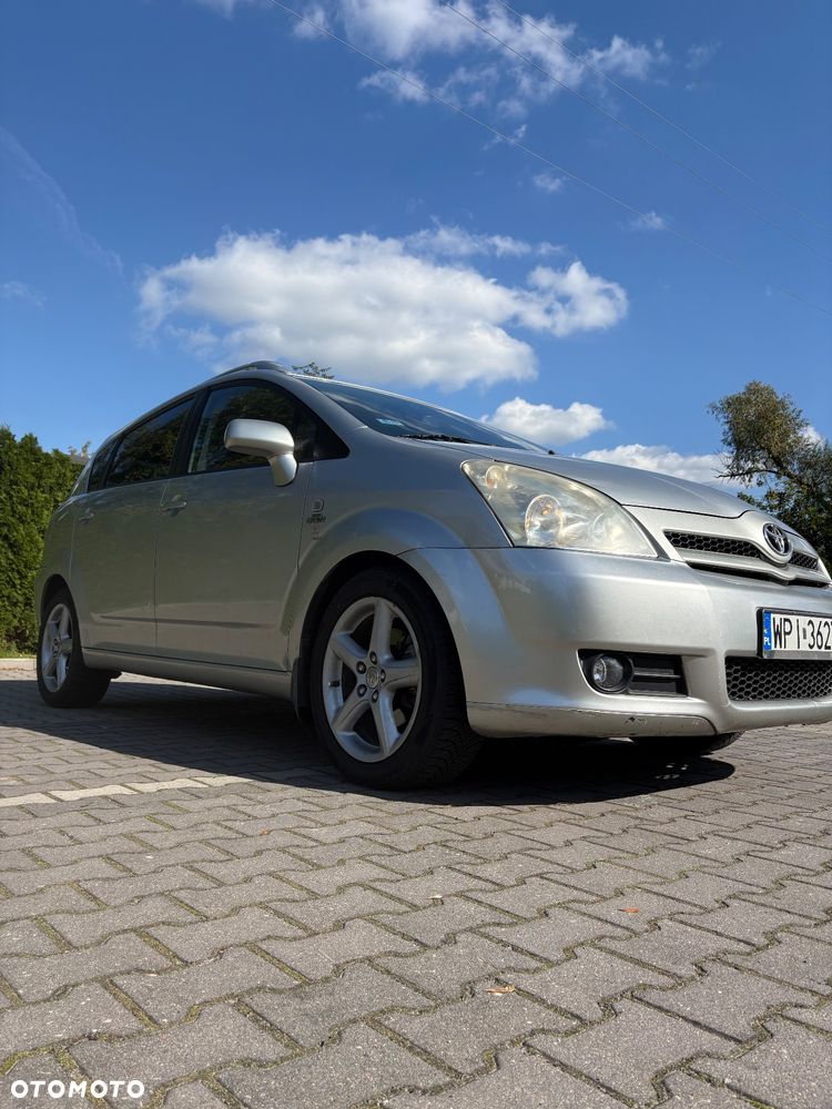 Toyota Corolla Verso - 6