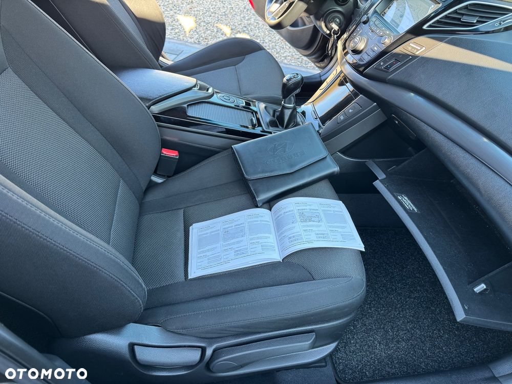 Hyundai i40 Kombi 1.6 Trend - 39