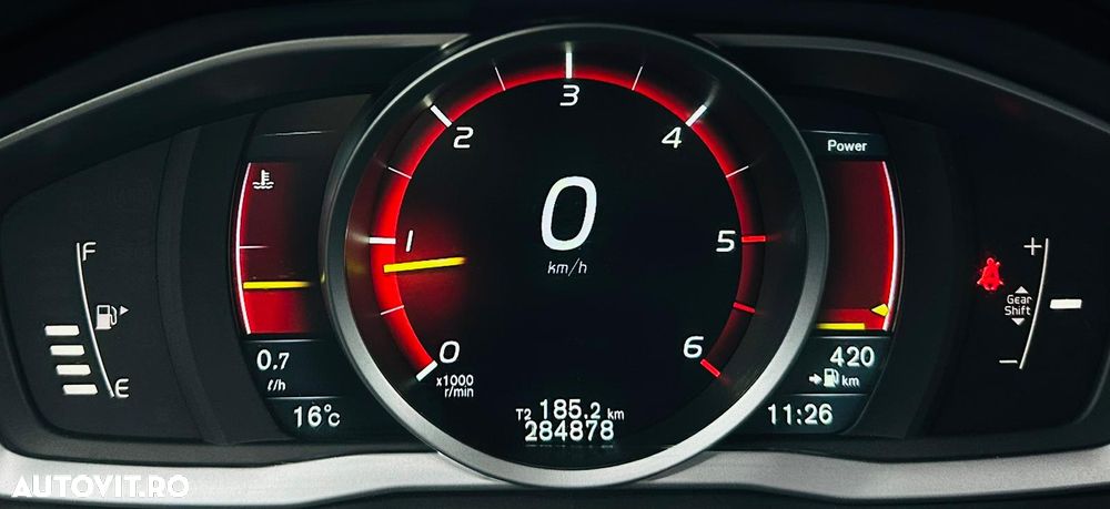 Volvo XC 60 D3 Momentum - 31