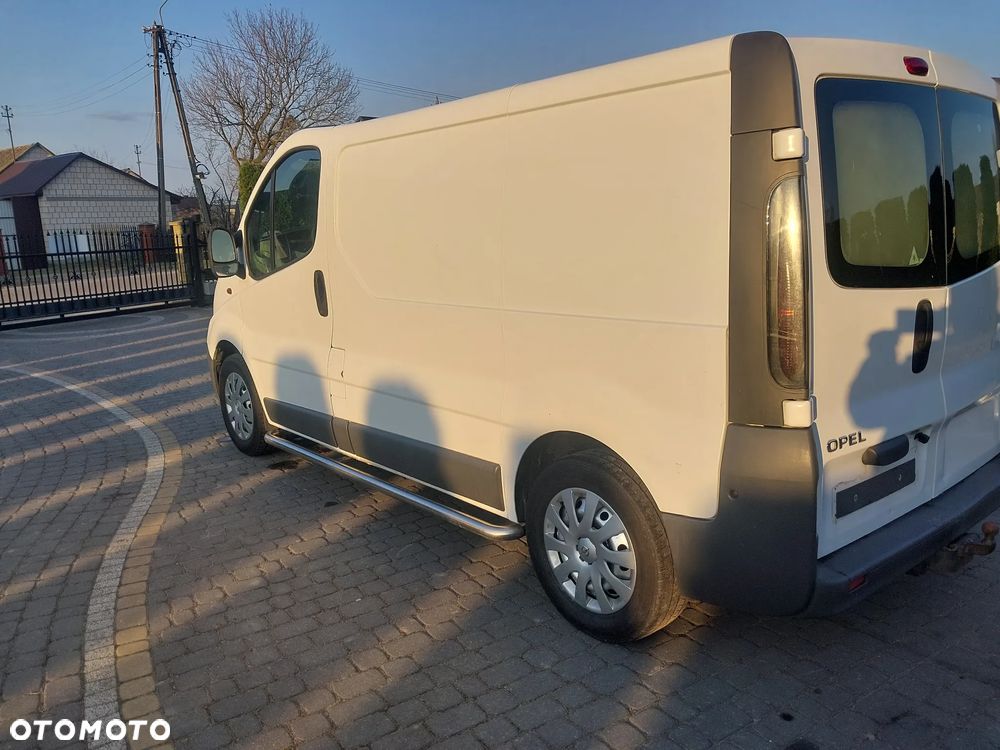 Opel vivaro - 5