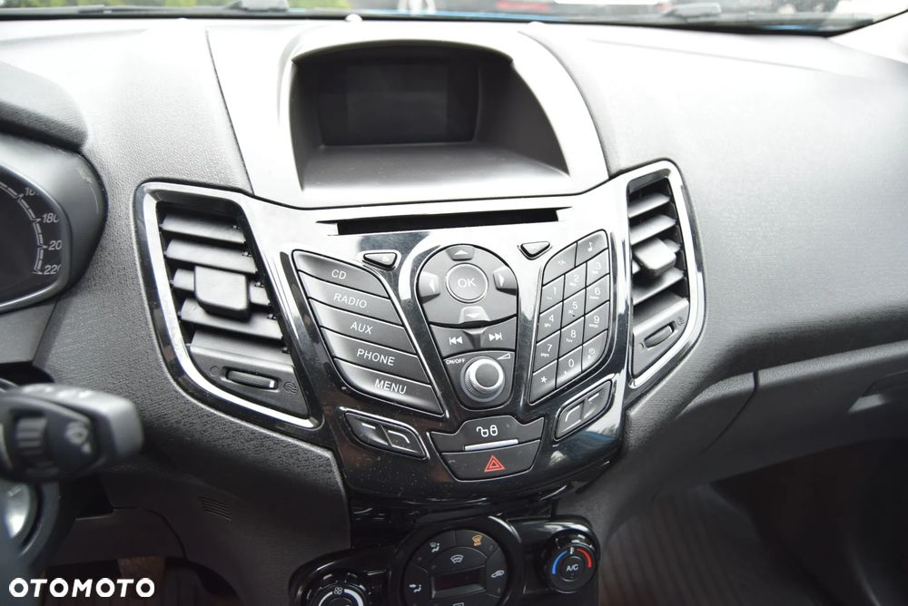 Ford Fiesta 1.5 TDCi Celebration - 19