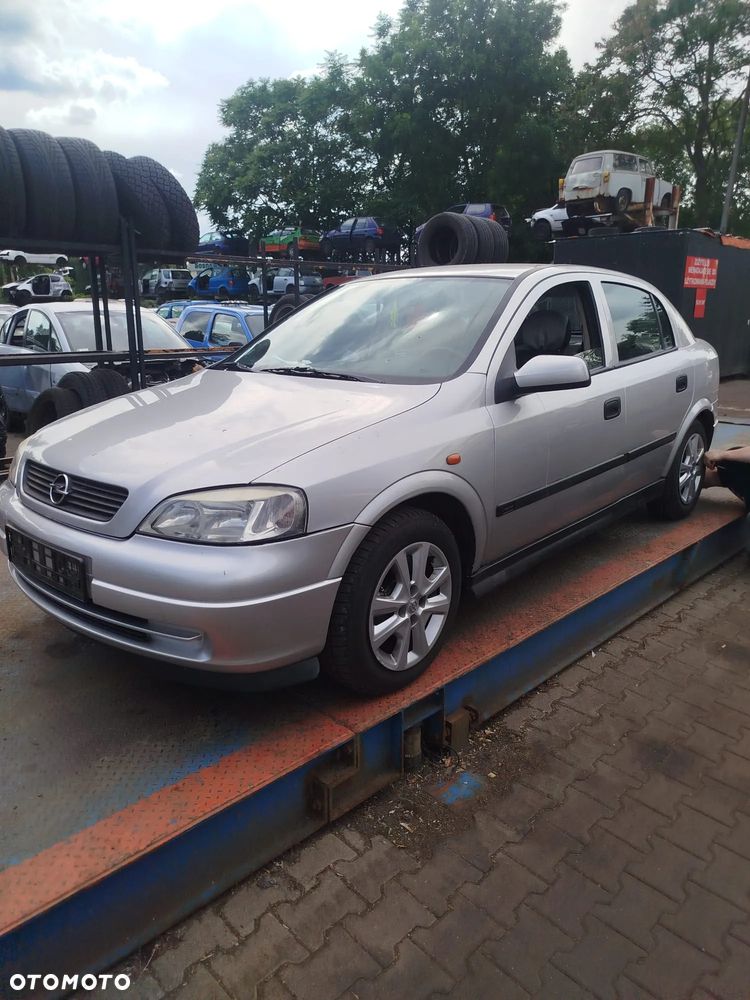 Opel Astra G na części. - 3
