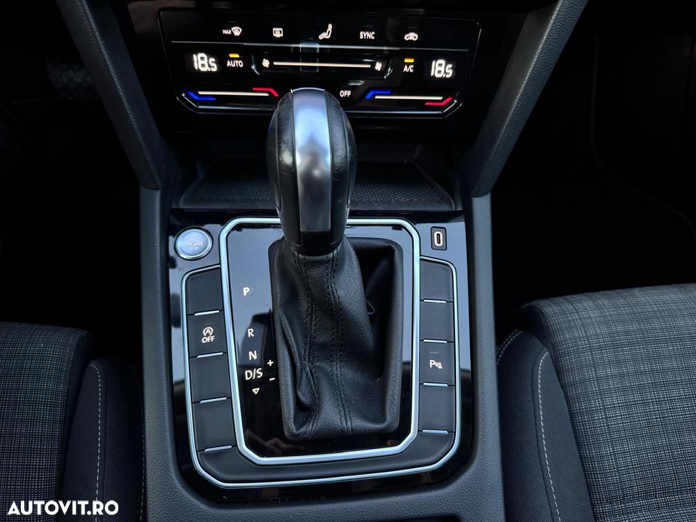 Volkswagen Passat 2.0 TDI SCR DSG Business - 21