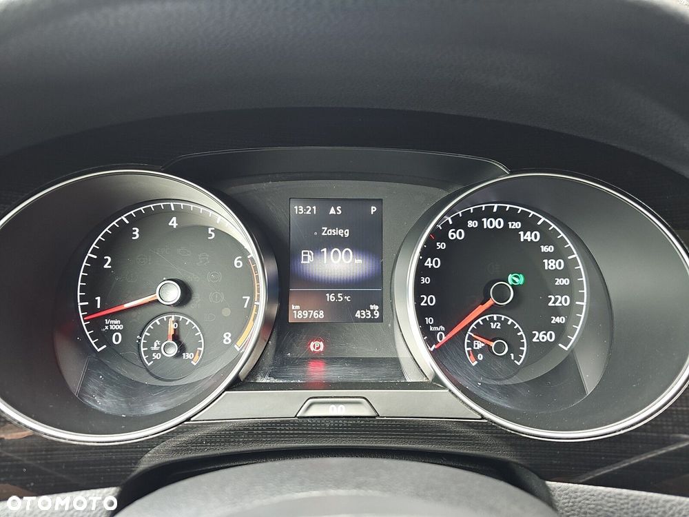 Volkswagen Golf Sportsvan - 17