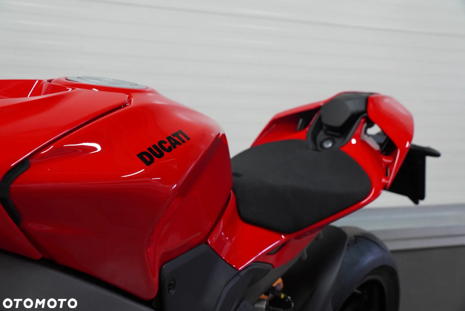 Ducati Panigale V4 - 7