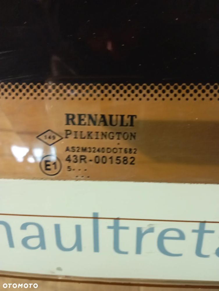 Szyba tylna Renault Clio II - 2