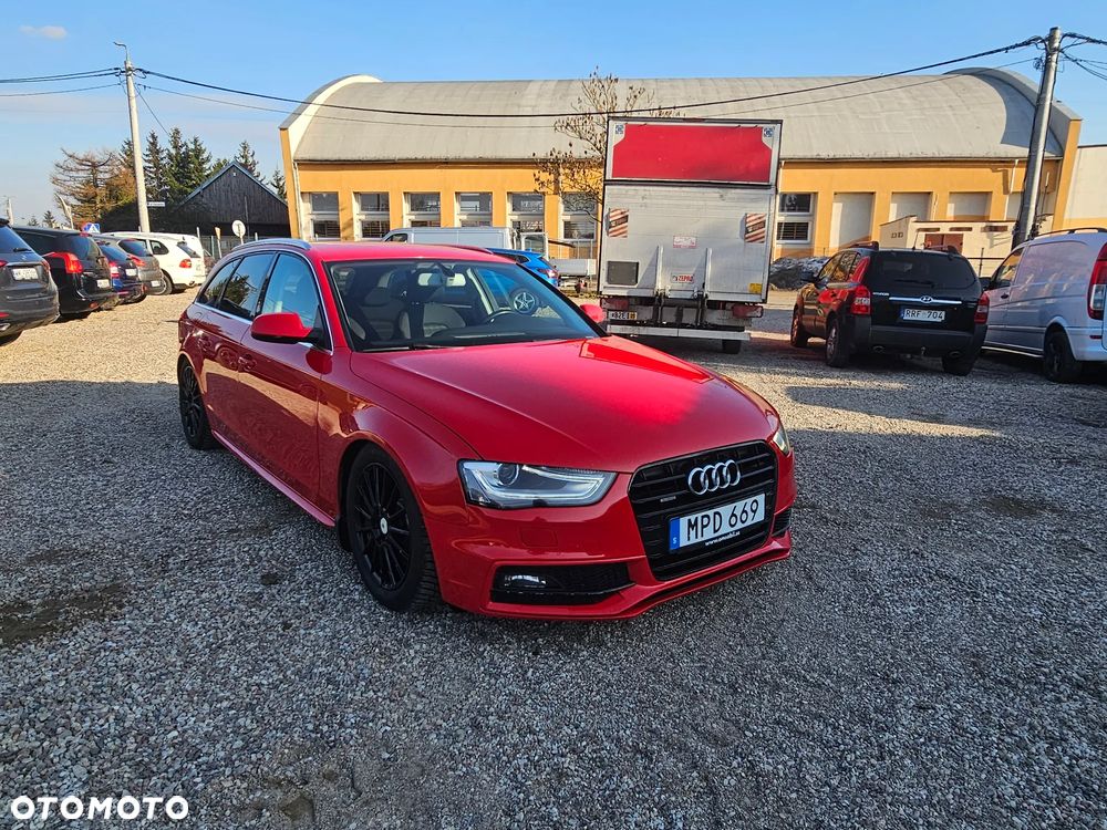 Audi A4 Avant 2.0 TDI DPF quattro Ambiente - 2