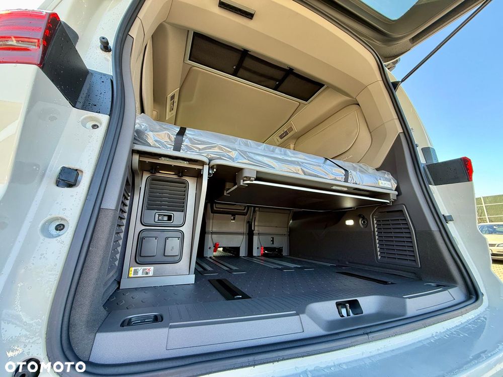 Volkswagen California - 34