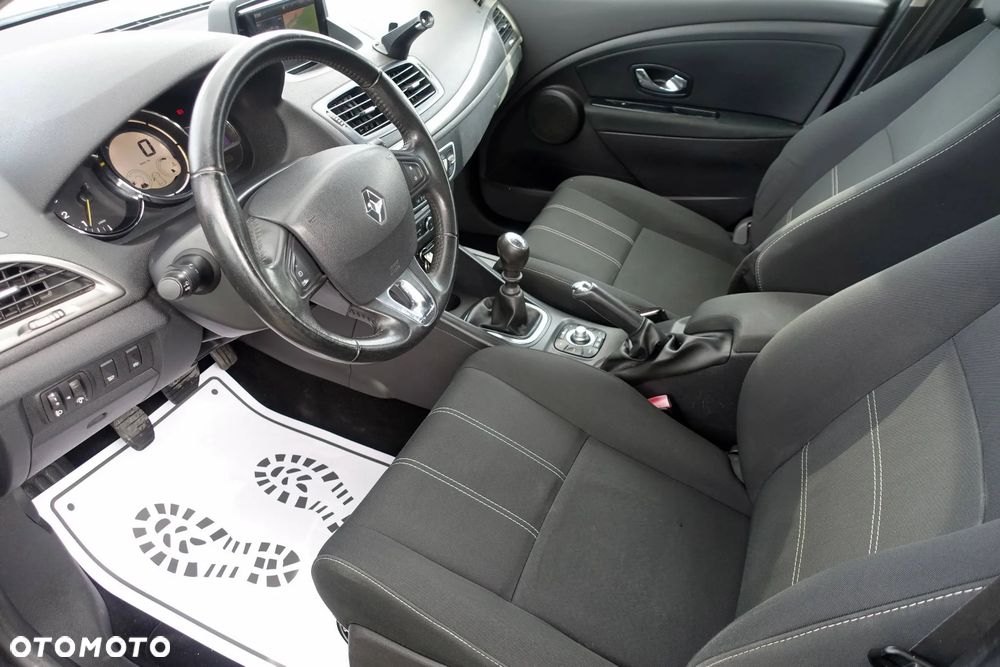 Renault Megane 1.5 dCi Dynamique - 10