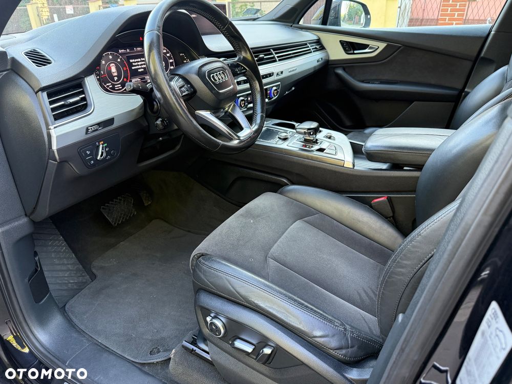 Audi Q7 3.0 TDI ultra Quattro Tiptronic - 12