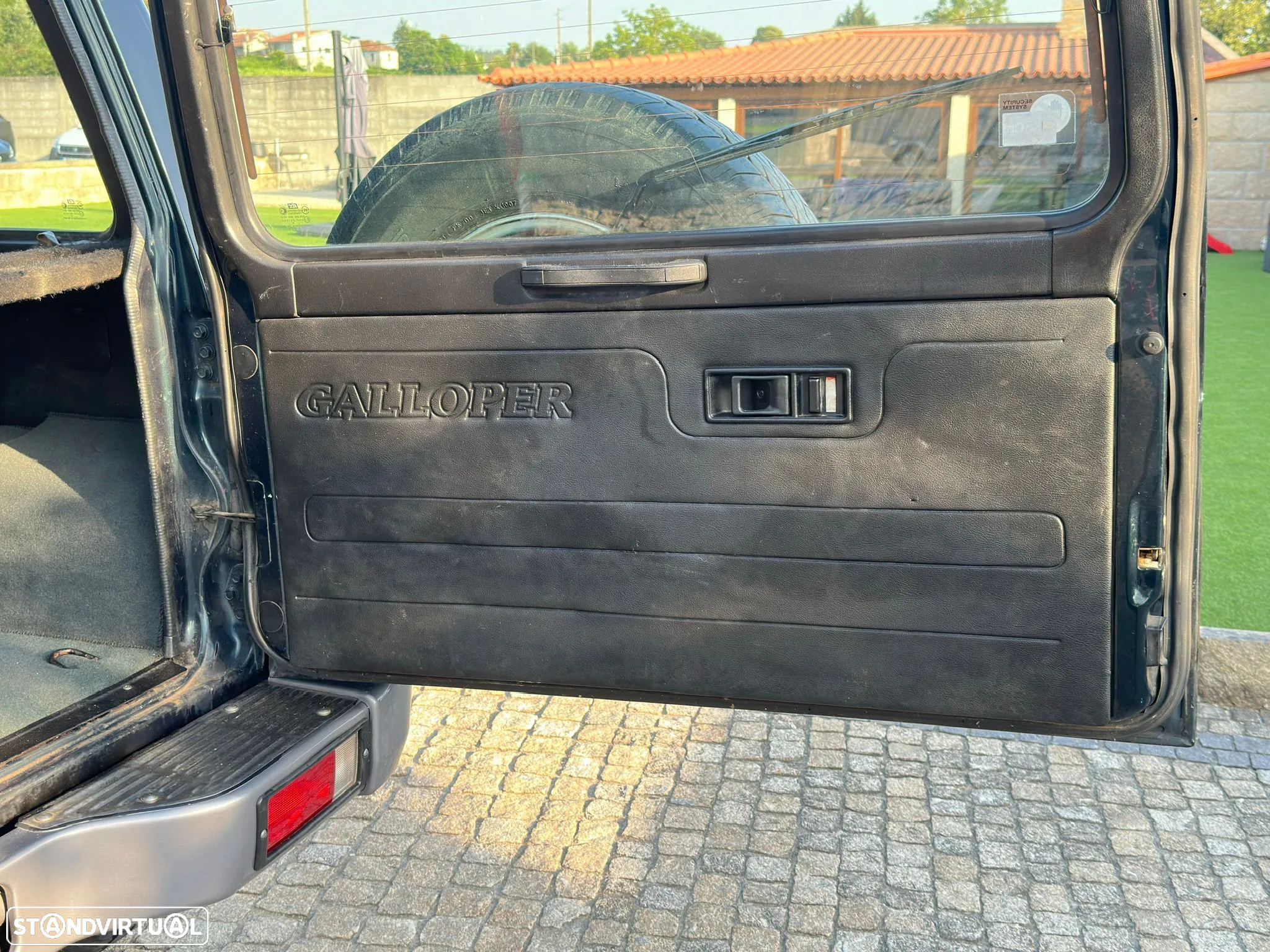 Hyundai Galloper - 17