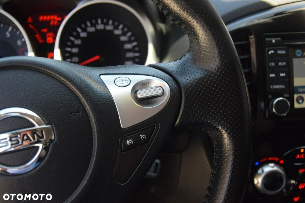 Nissan Juke 1.6 Xtronic Tekna - 37