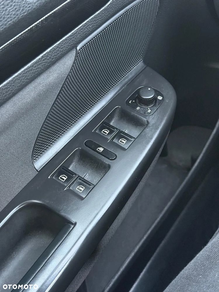 Volkswagen Golf 1.4 TSI Comfortline - 19