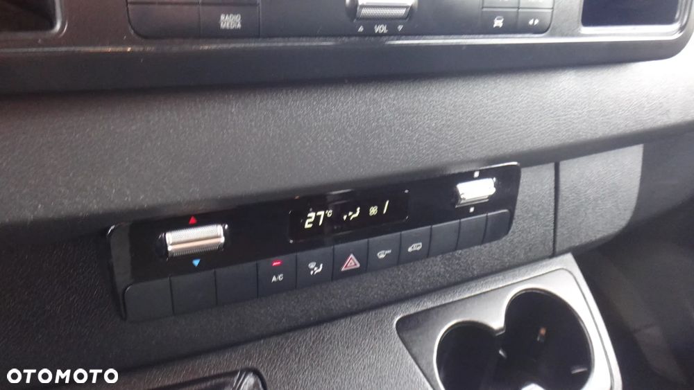 Mercedes-Benz SPRINTER - 17