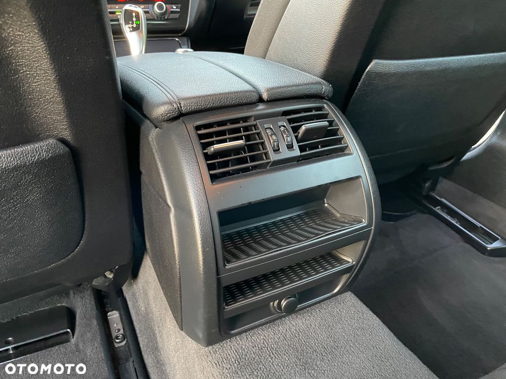BMW Seria 5 - 15