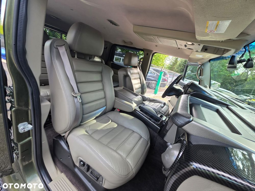 Hummer H2 - 22