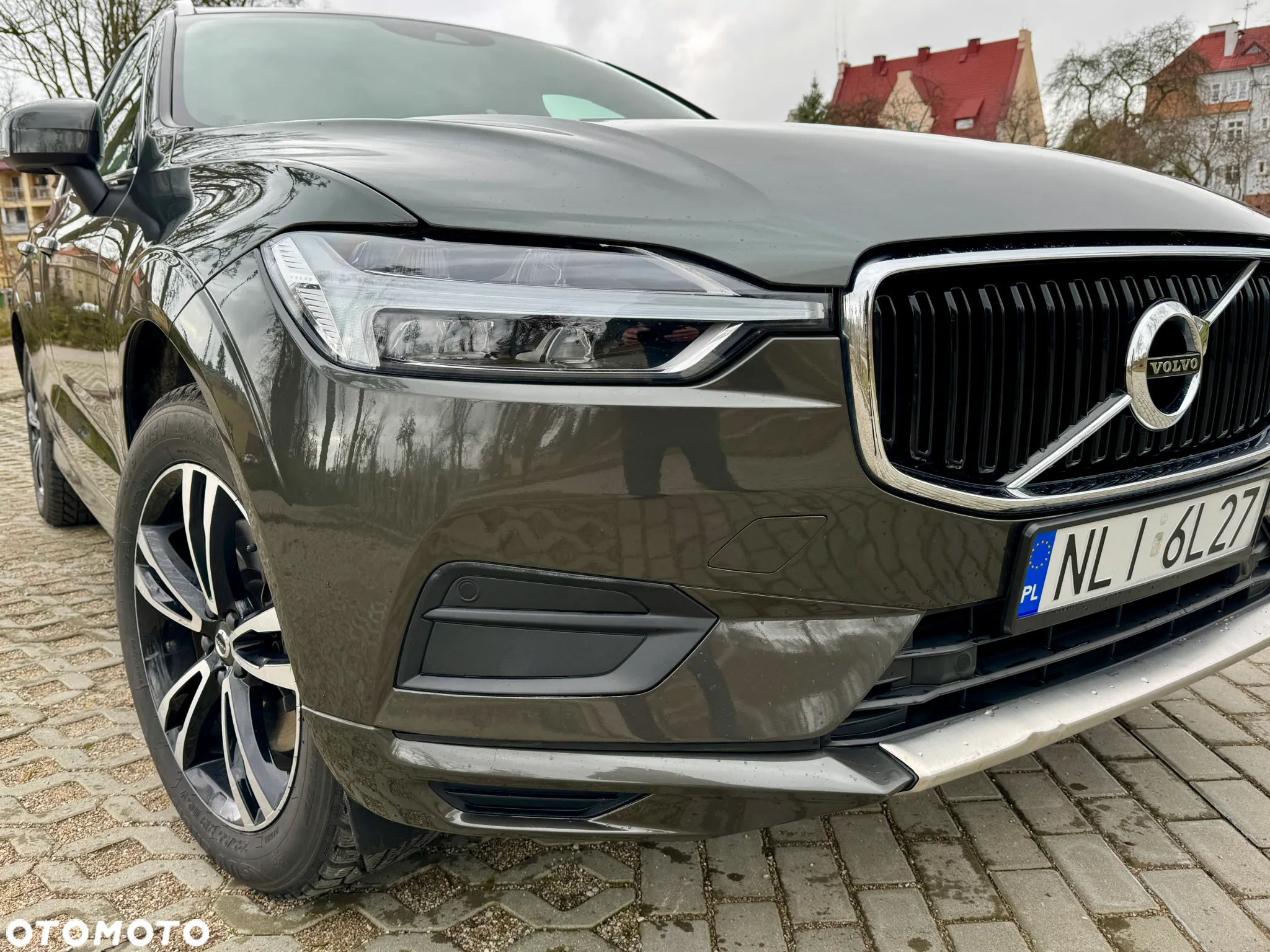 Volvo XC 60 - 4
