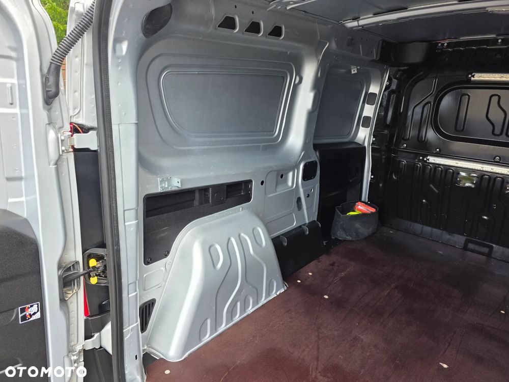 Opel Combo 1.4 BENZYNA DOBLO - 17