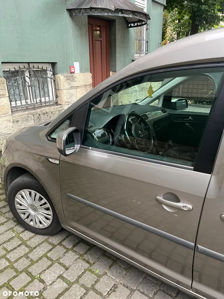 Volkswagen Caddy 2.0 TDI Trendline Mixt - 2