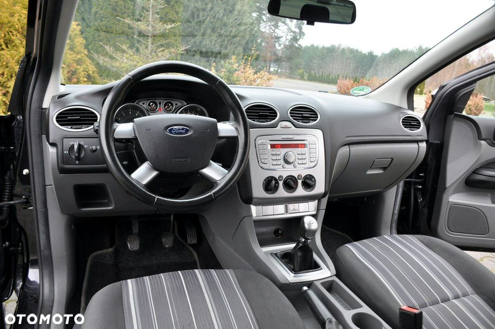 Ford Focus - 28